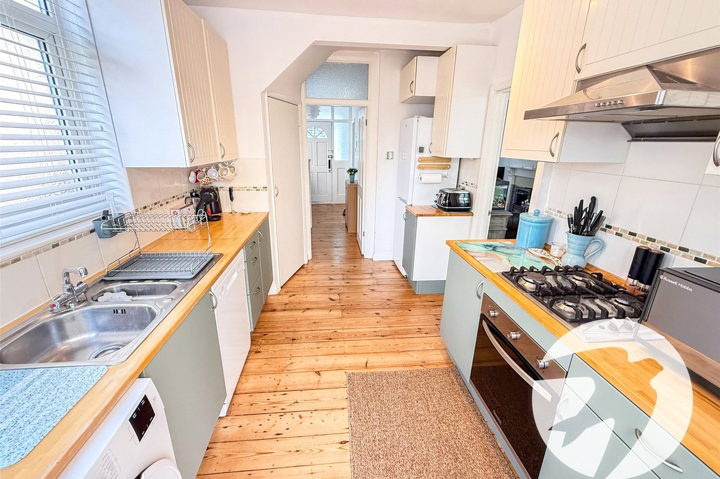 4 bedroom house for sale in London | Robinson Jackson