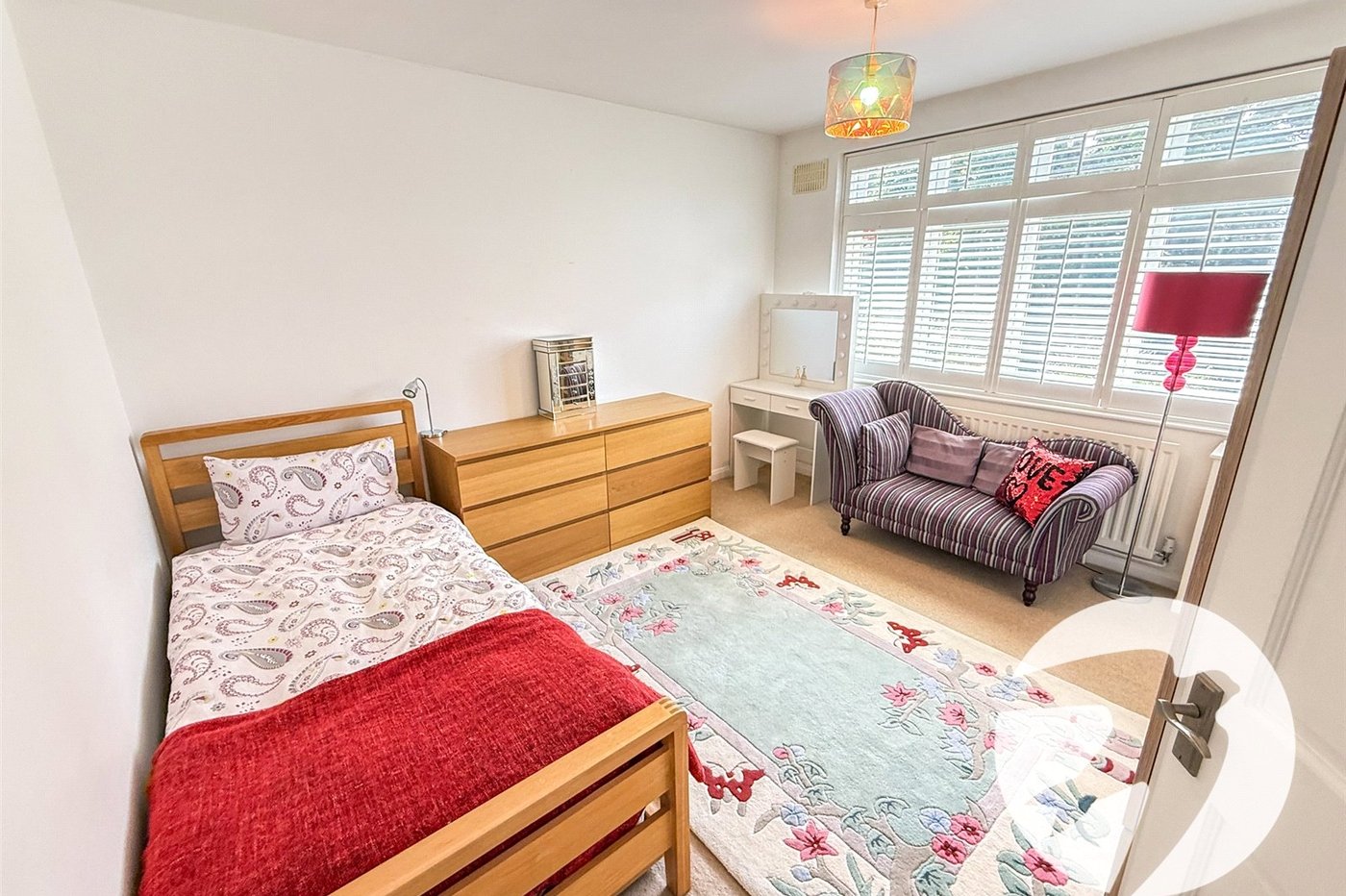4 bedroom house for sale in London | Robinson Jackson