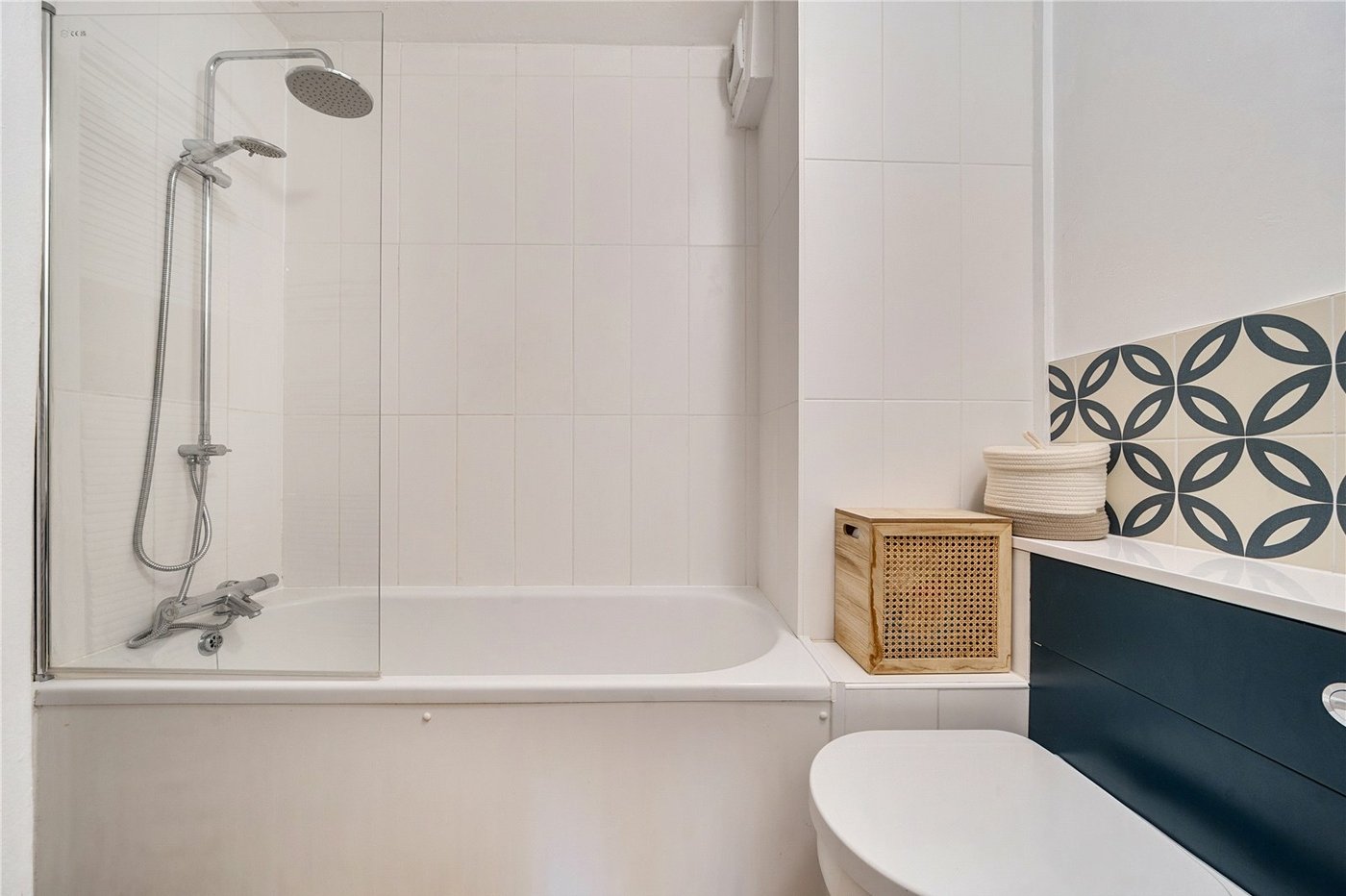 1 bedroom property for sale in London | Robinson Jackson