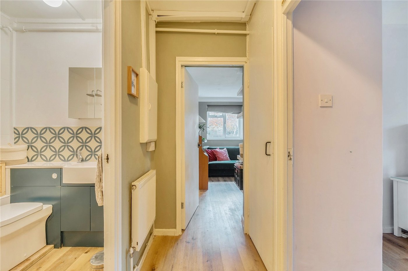 1 bedroom property for sale in London | Robinson Jackson