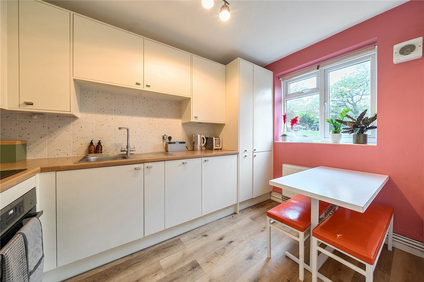 1 bedroom property for sale in  | Robinson Jackson