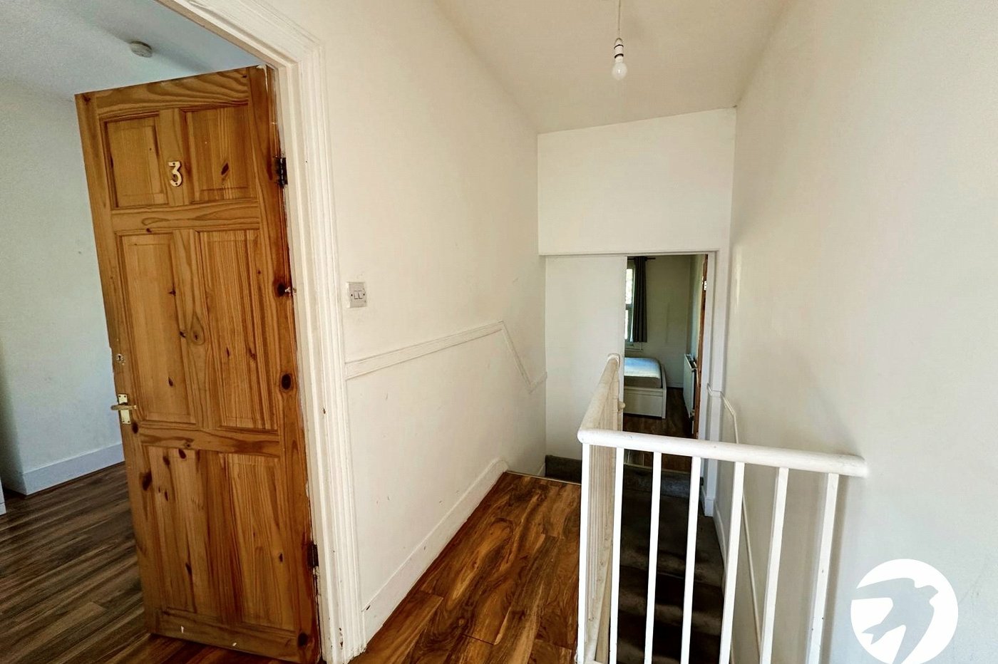 3 bedroom house for sale in London | Robinson Jackson