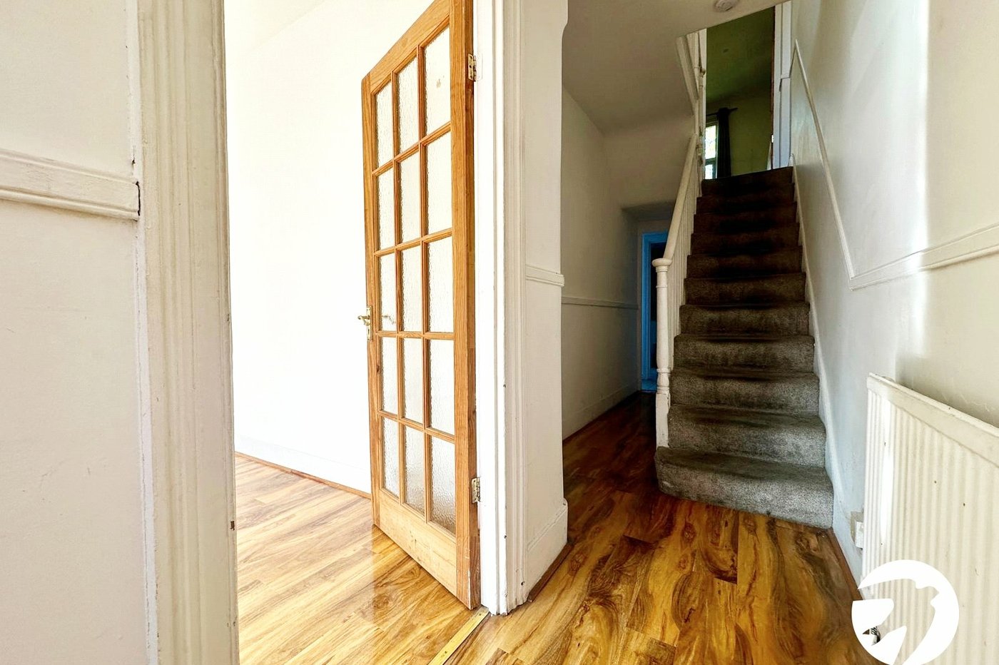 3 bedroom house for sale in London | Robinson Jackson