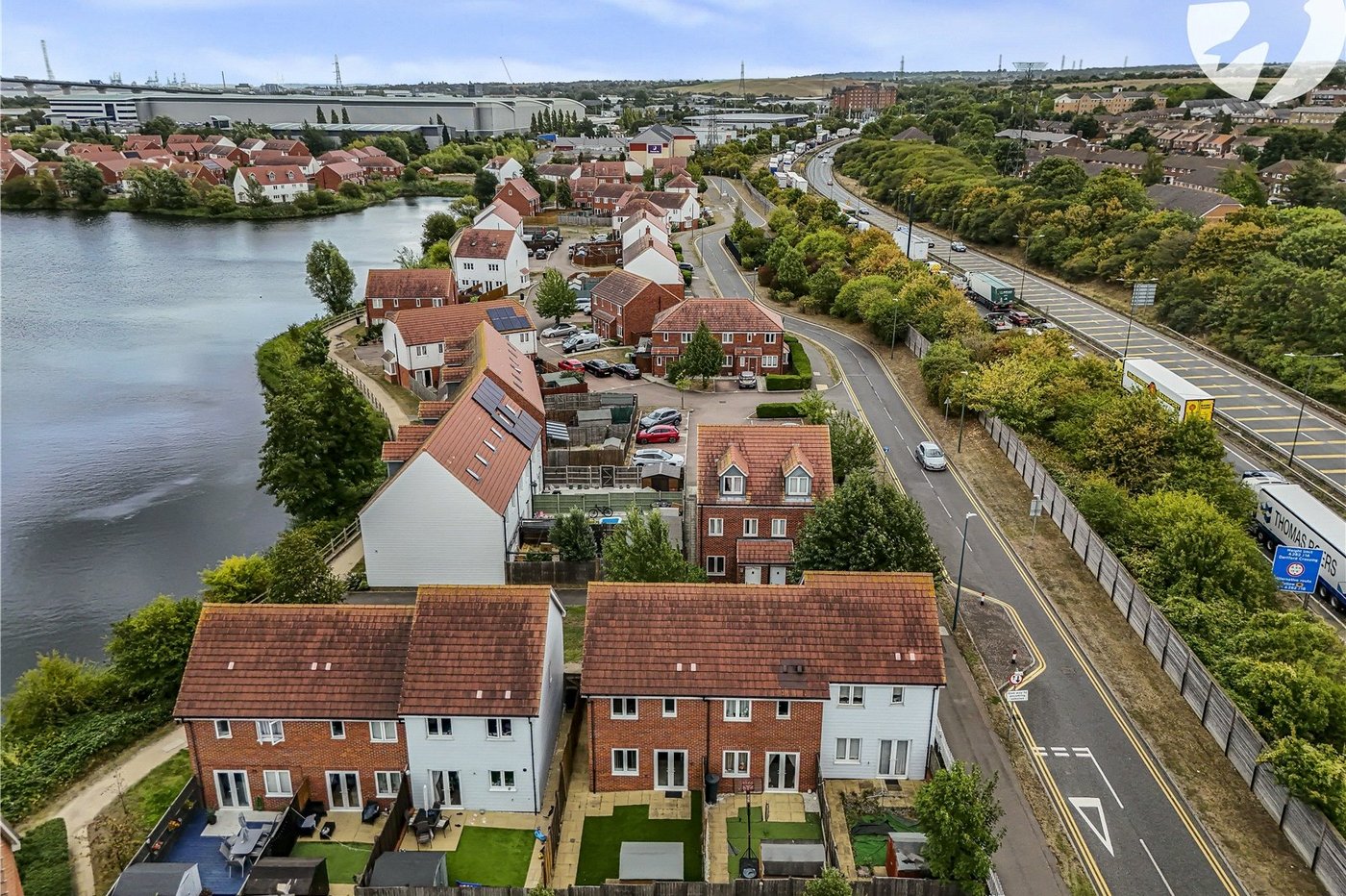 2 bedroom house for sale in Dartford | Robinson Jackson