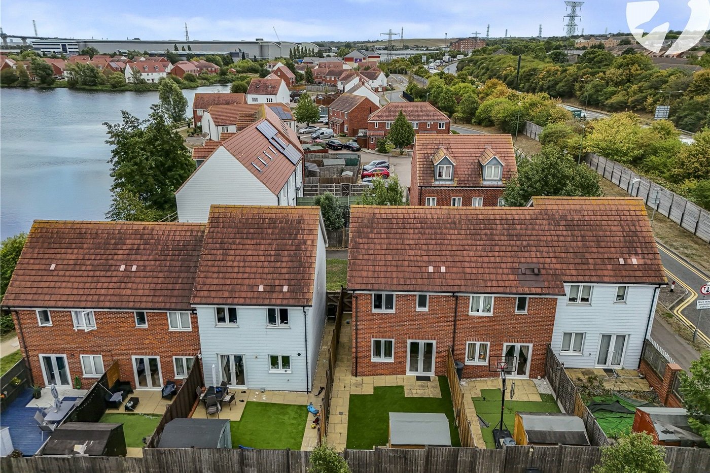 2 bedroom house for sale in Dartford | Robinson Jackson