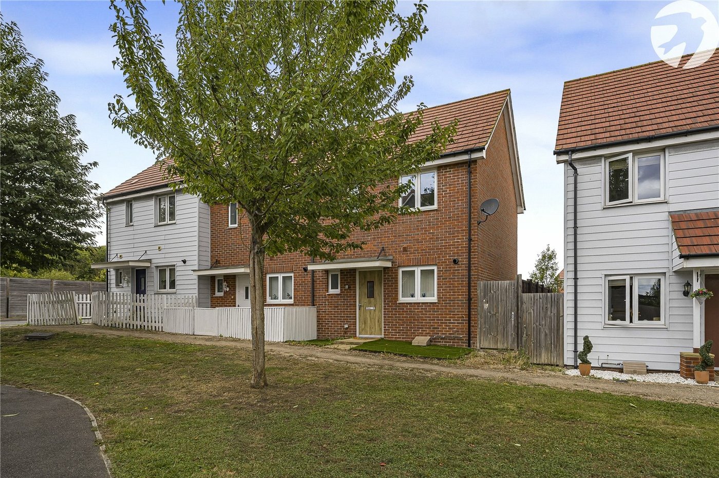 2 bedroom house for sale in Dartford | Robinson Jackson