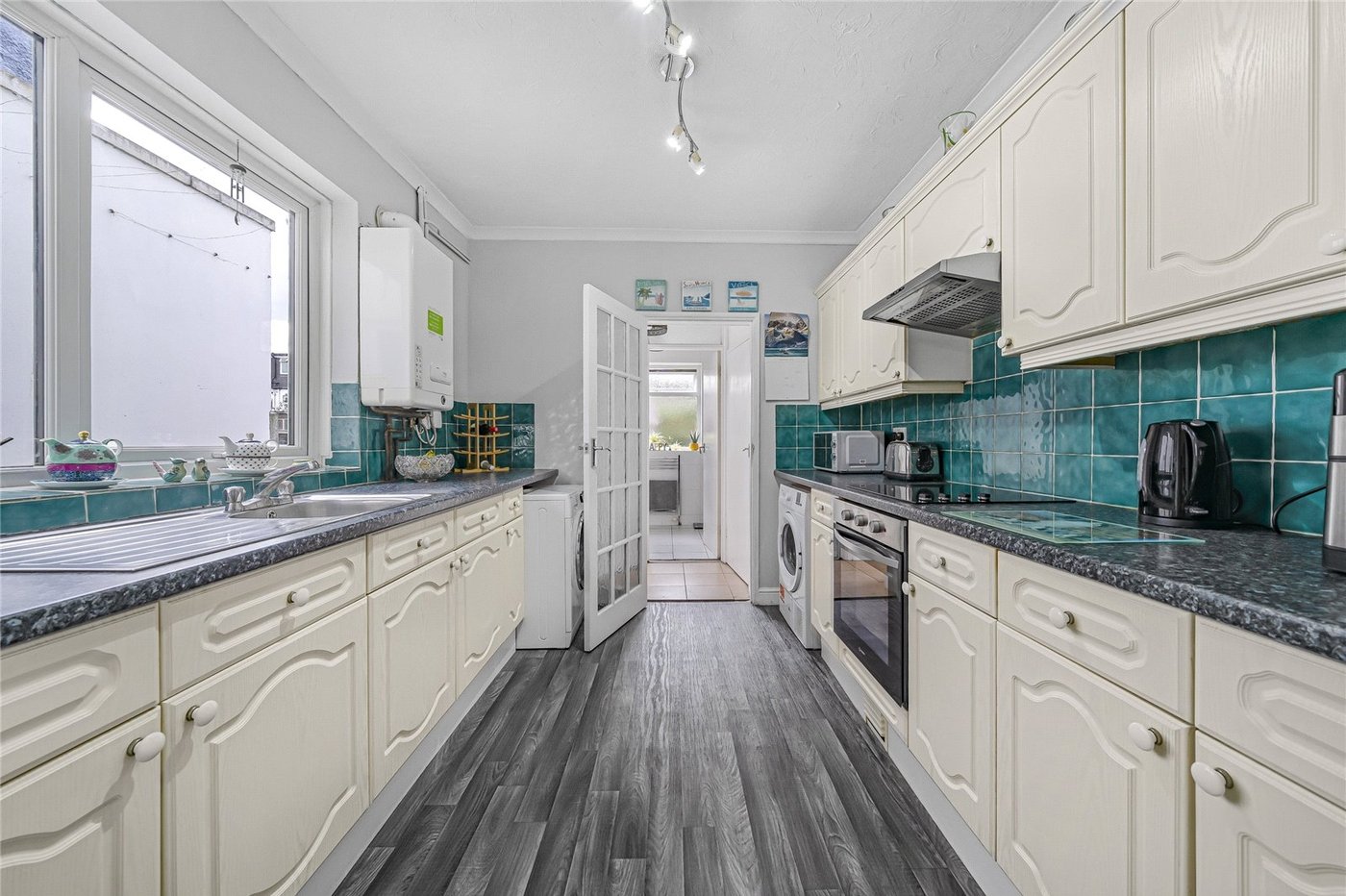2 bedroom house for sale in Greenhithe | Robinson Jackson
