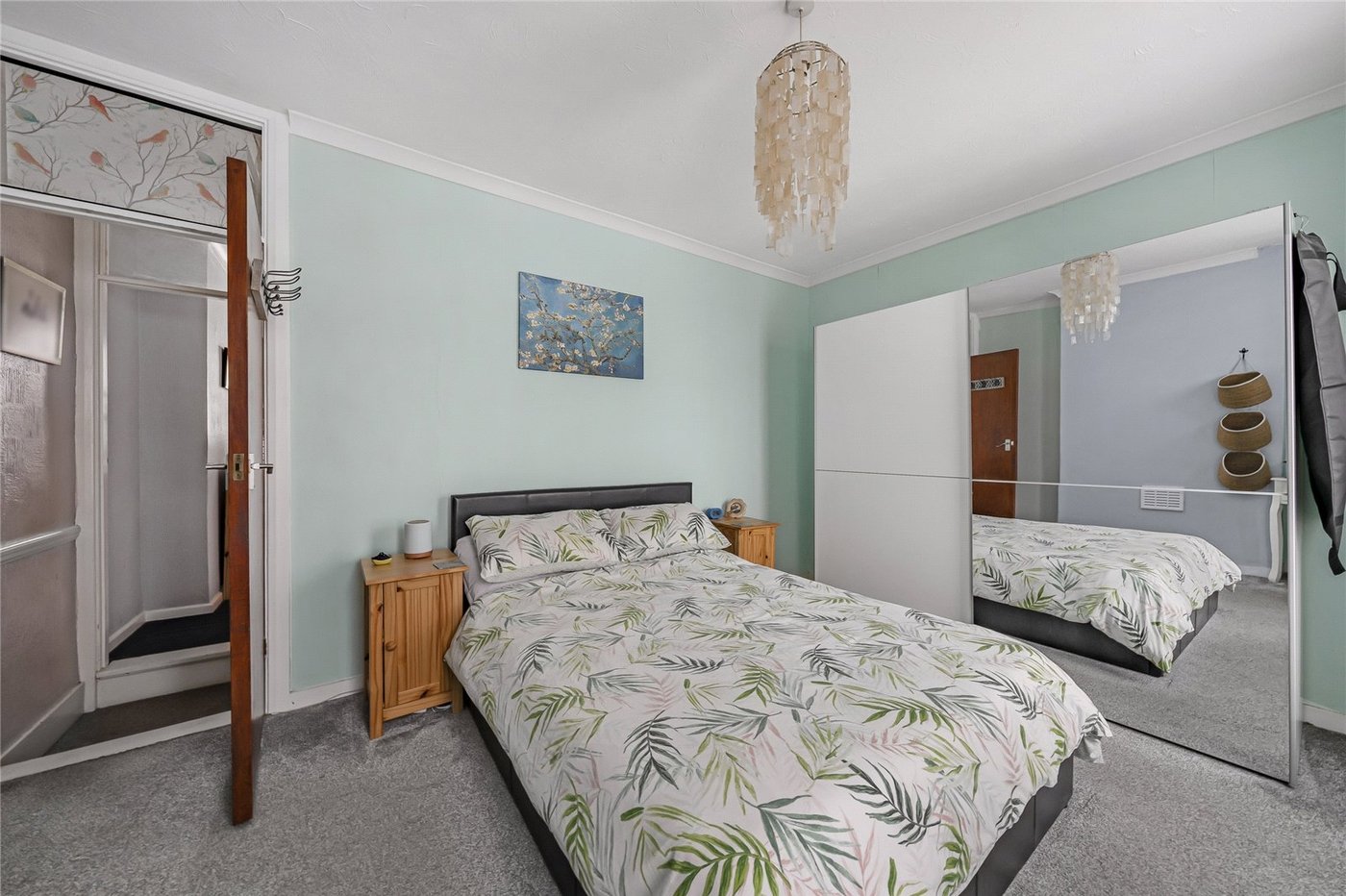 2 bedroom house for sale in Greenhithe | Robinson Jackson
