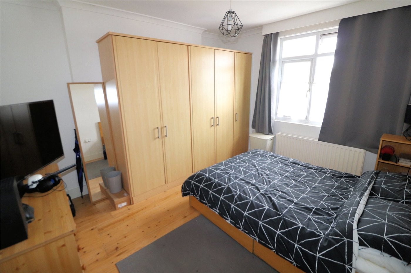 house for sale in Slade Green, Kent, DA8 Robinson Jackson