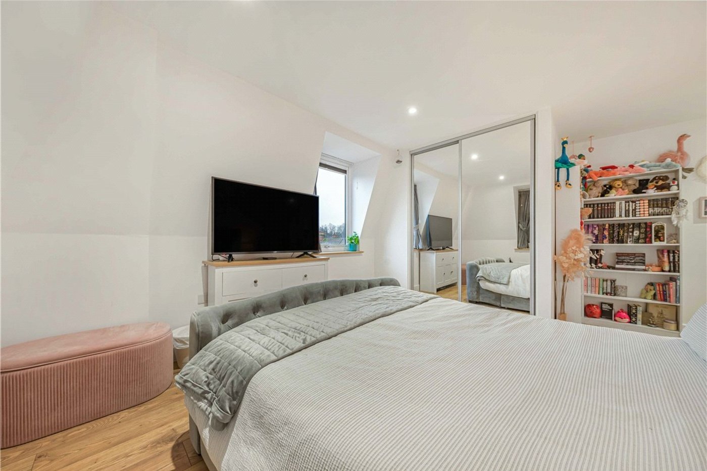 2 bedroom property for sale in Orpington | Robinson Jackson