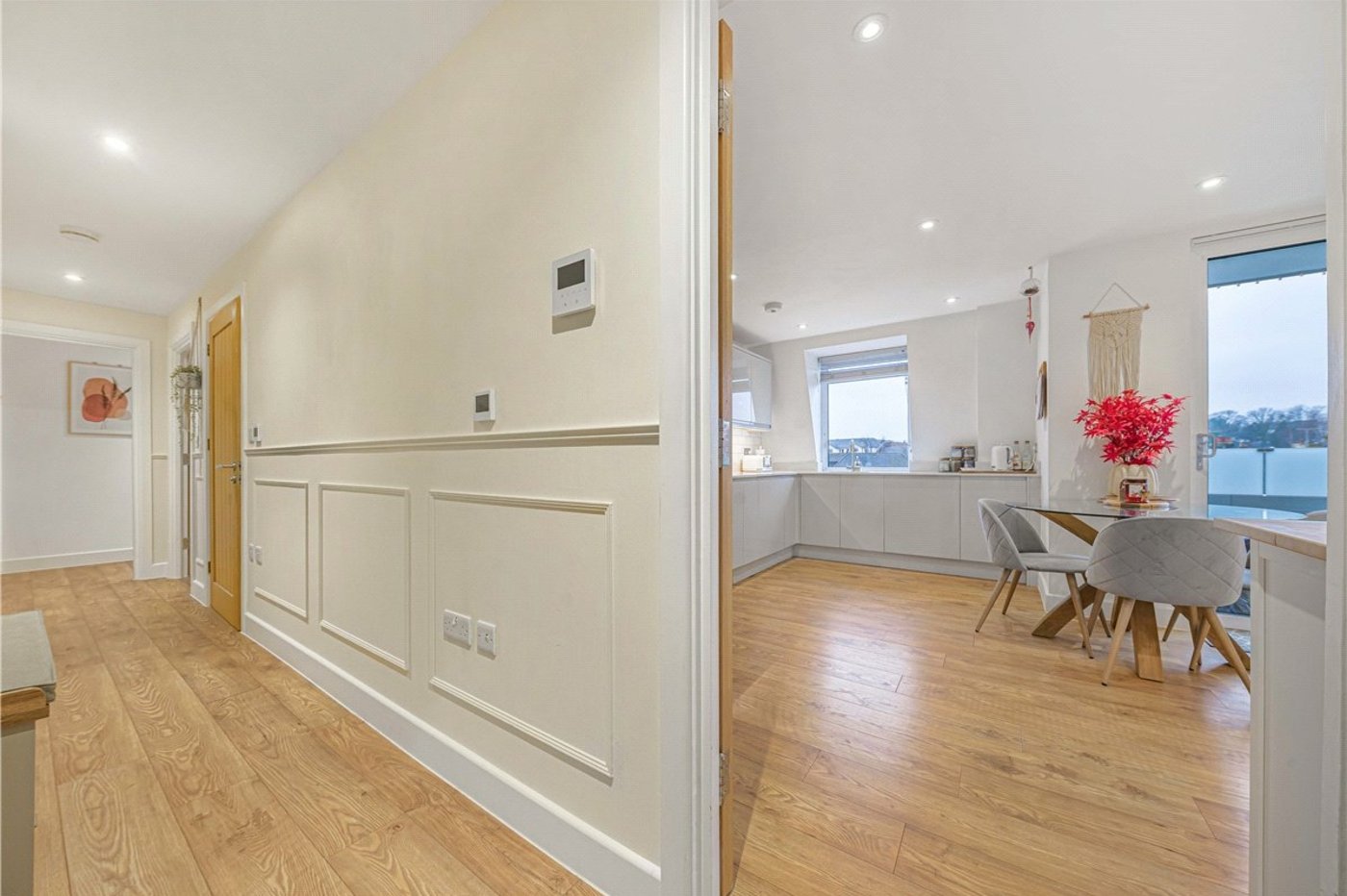 2 bedroom property for sale in Orpington | Robinson Jackson