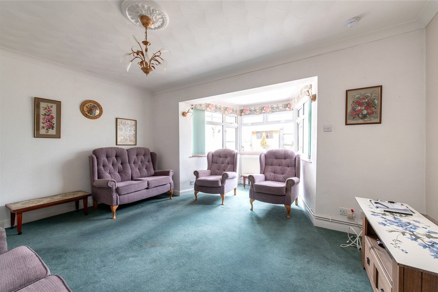 2 bedroom bungalow for sale in Gravesend | Robinson Michael & Jackson