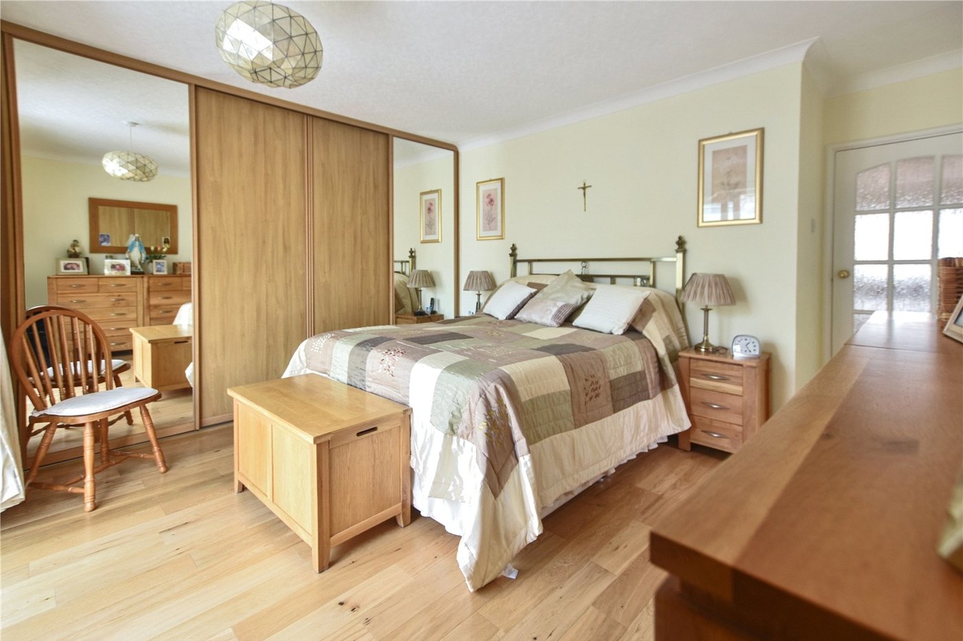 2 bedroom bungalow for sale in Bexley | Robinson Jackson