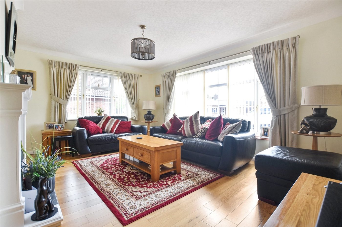 2 bedroom bungalow for sale in Bexley | Robinson Jackson