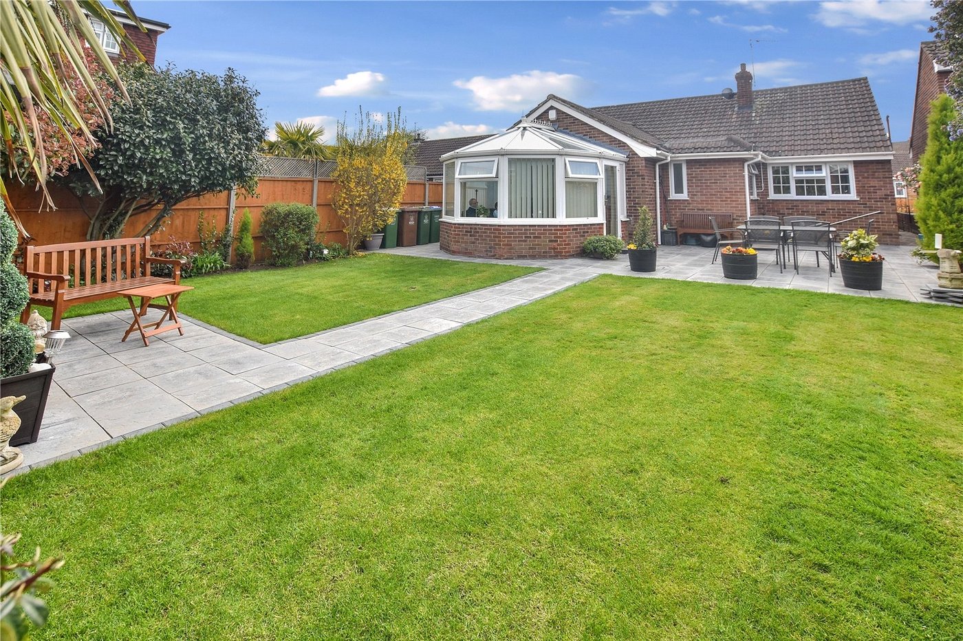 2 bedroom bungalow for sale in Bexley | Robinson Jackson