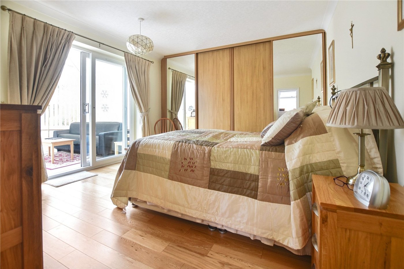 2 bedroom bungalow for sale in Bexley | Robinson Jackson