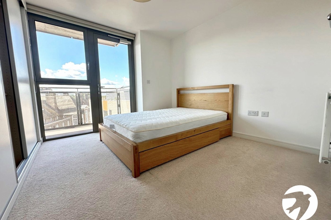 2 bedroom property for sale in Lewisham | Robinson Jackson