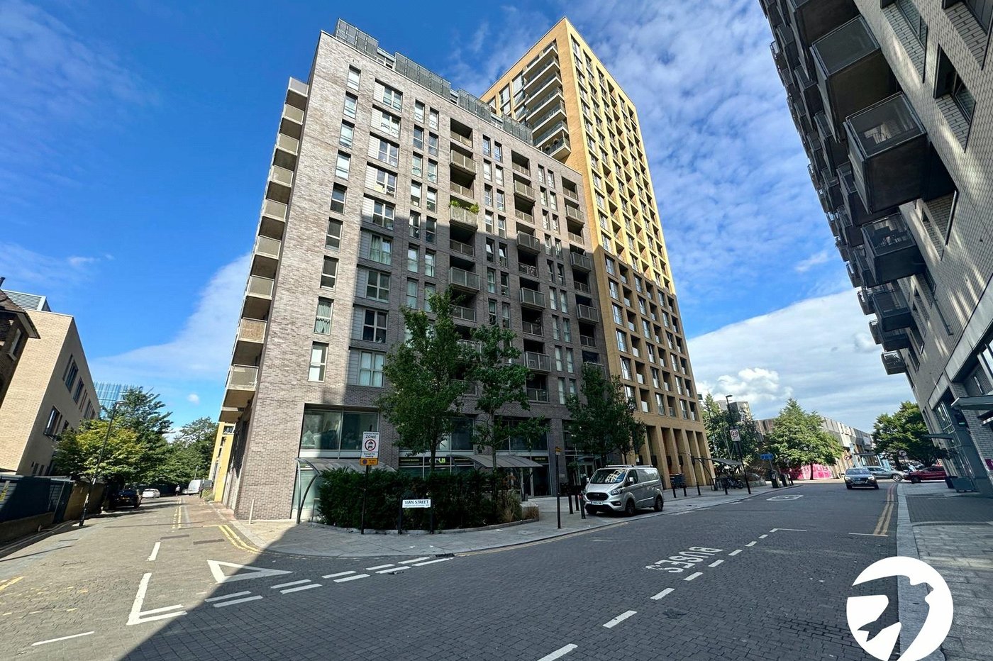 2 bedroom property for sale in Lewisham | Robinson Jackson