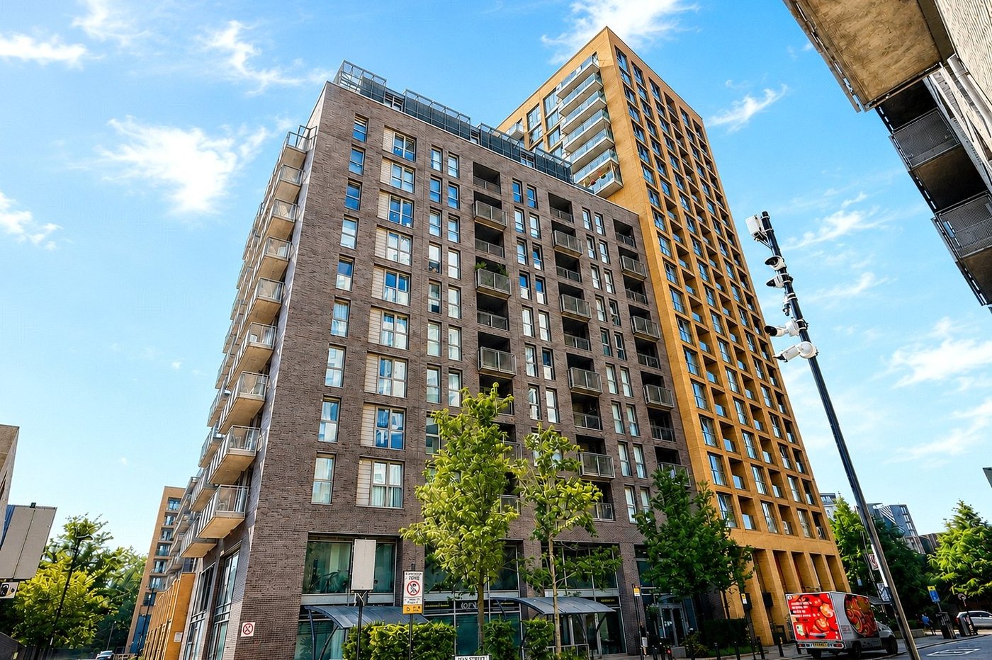 2 bedroom property for sale in London | Robinson Jackson
