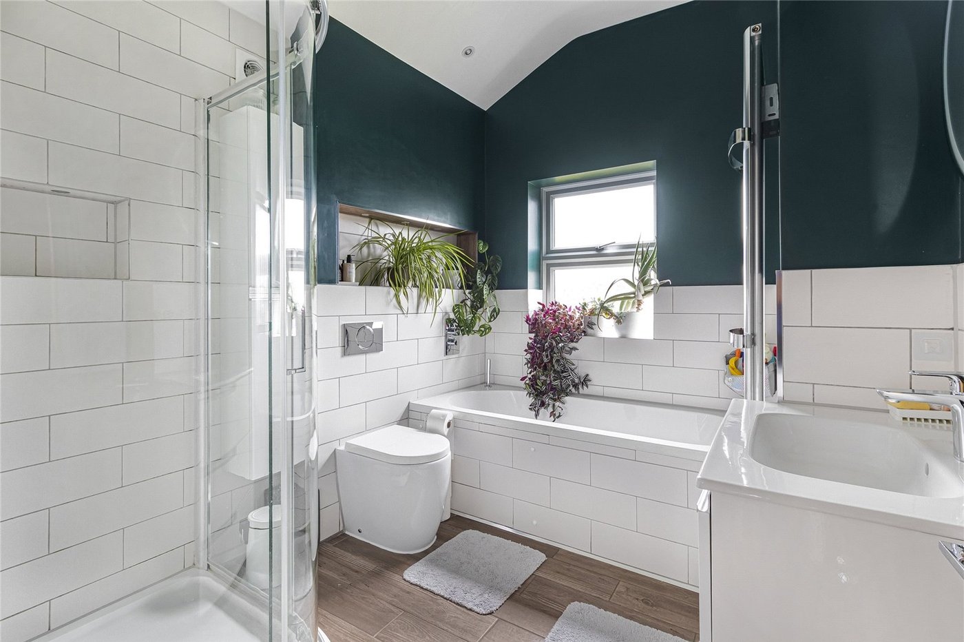 2 bedroom house for sale in Welling | Robinson Jackson