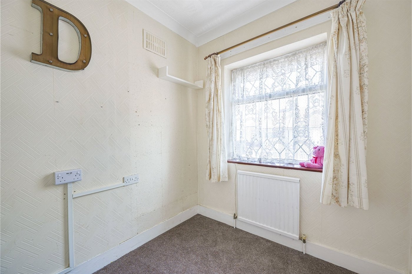 3 bedroom house for sale in Welling | Robinson Jackson