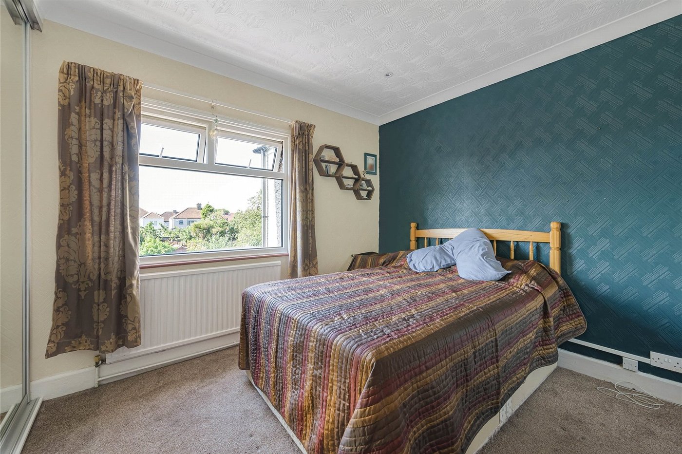3 bedroom house for sale in Welling | Robinson Jackson