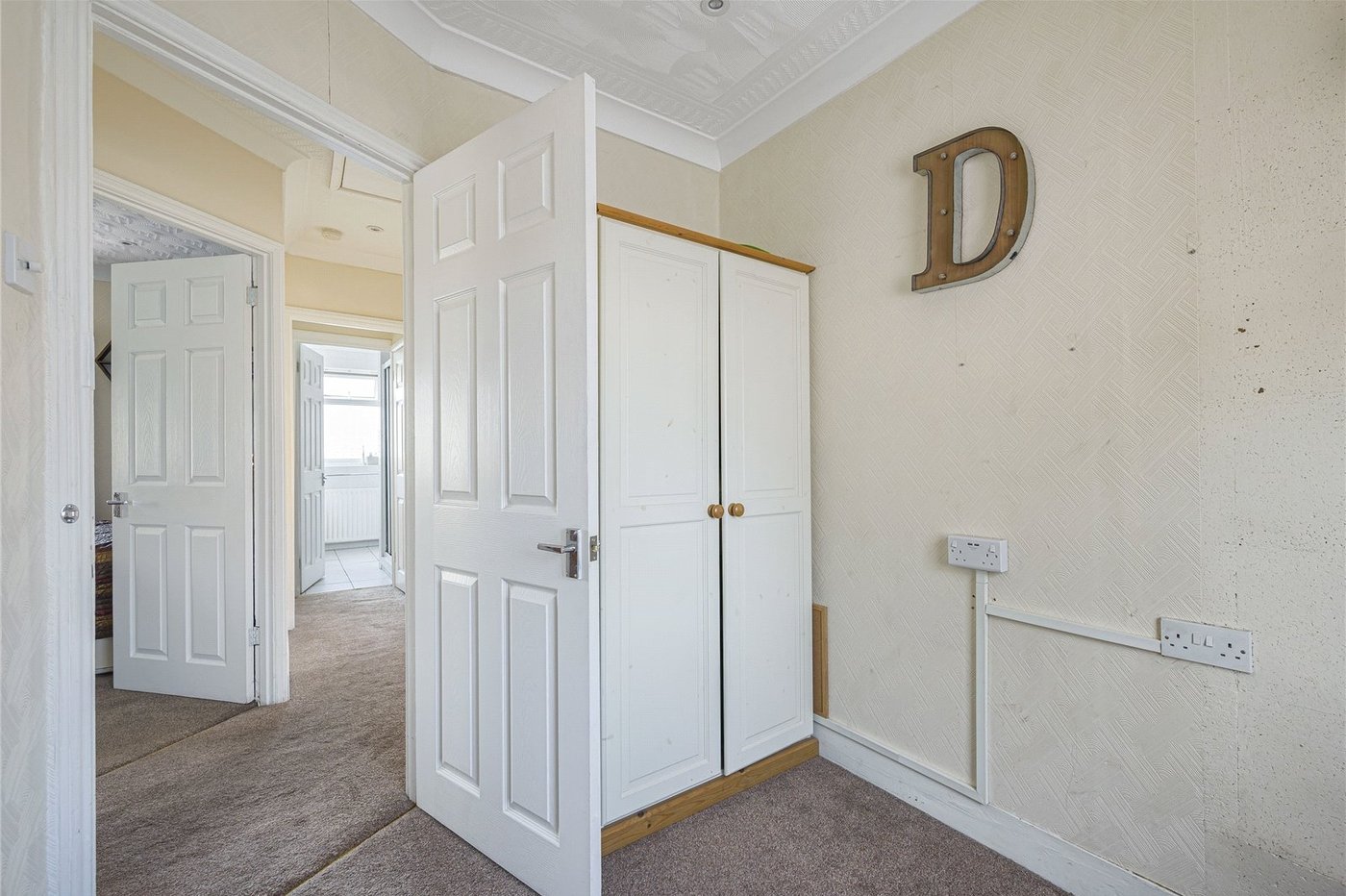 3 bedroom house for sale in Welling | Robinson Jackson