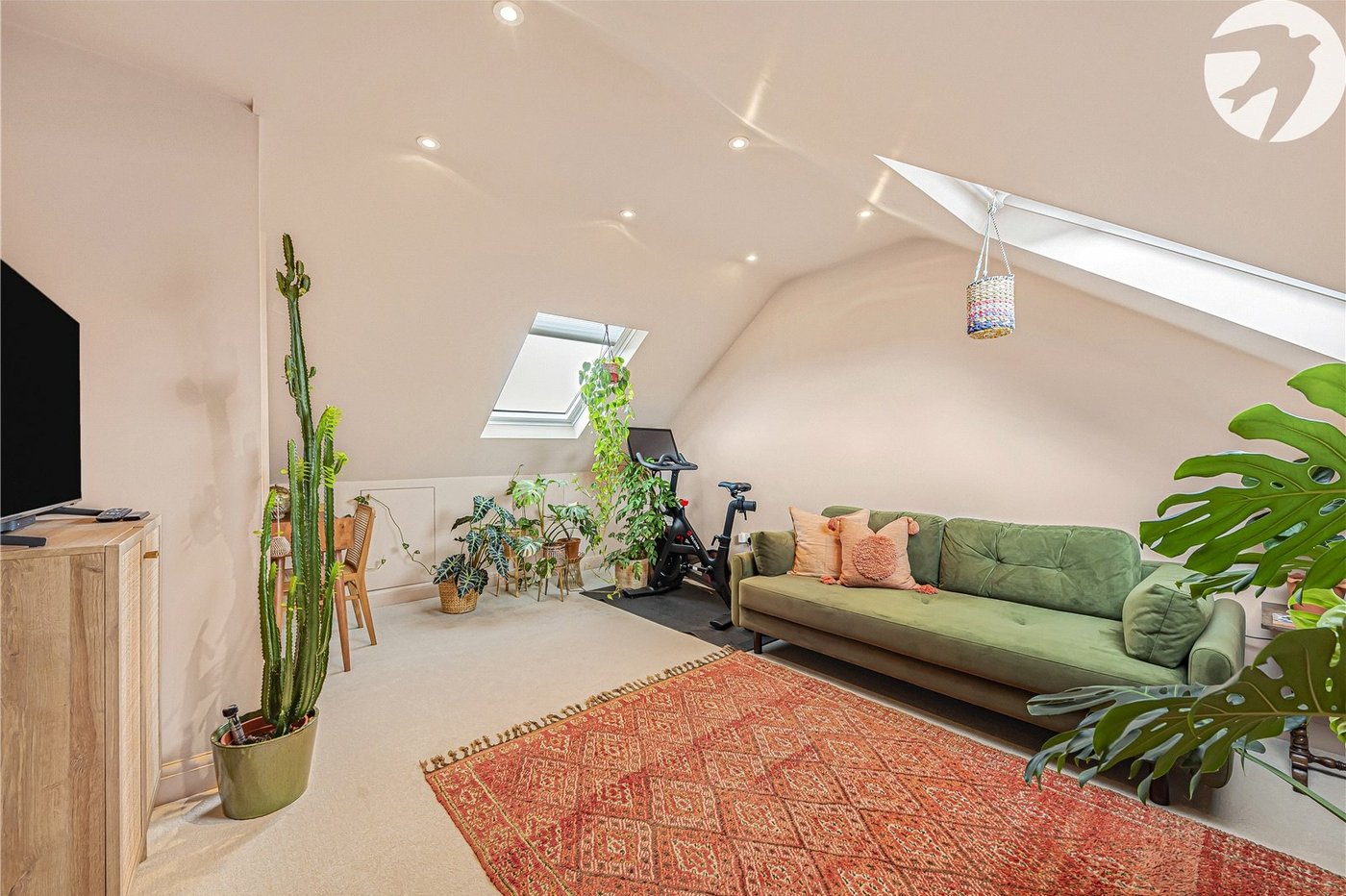 4 bedroom house for sale in Greenhithe | Robinson Jackson