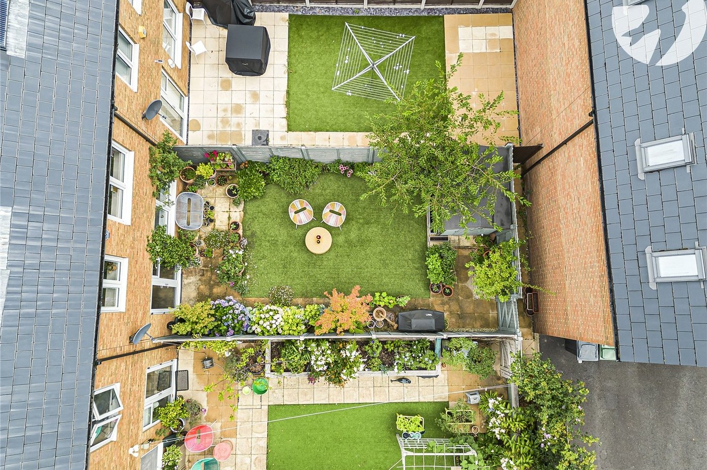 4 bedroom house for sale in Greenhithe | Robinson Jackson