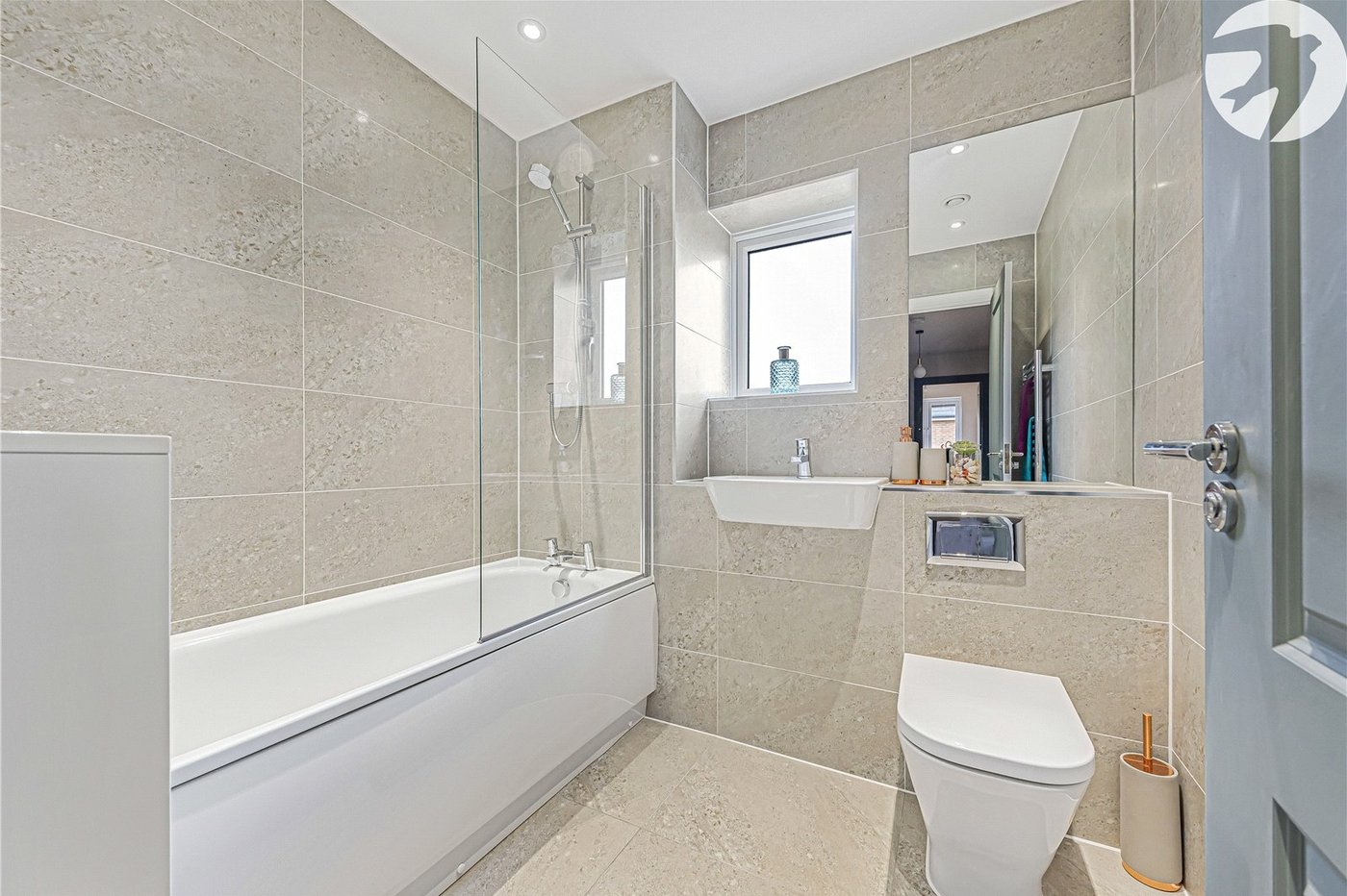 4 bedroom house for sale in Greenhithe | Robinson Jackson