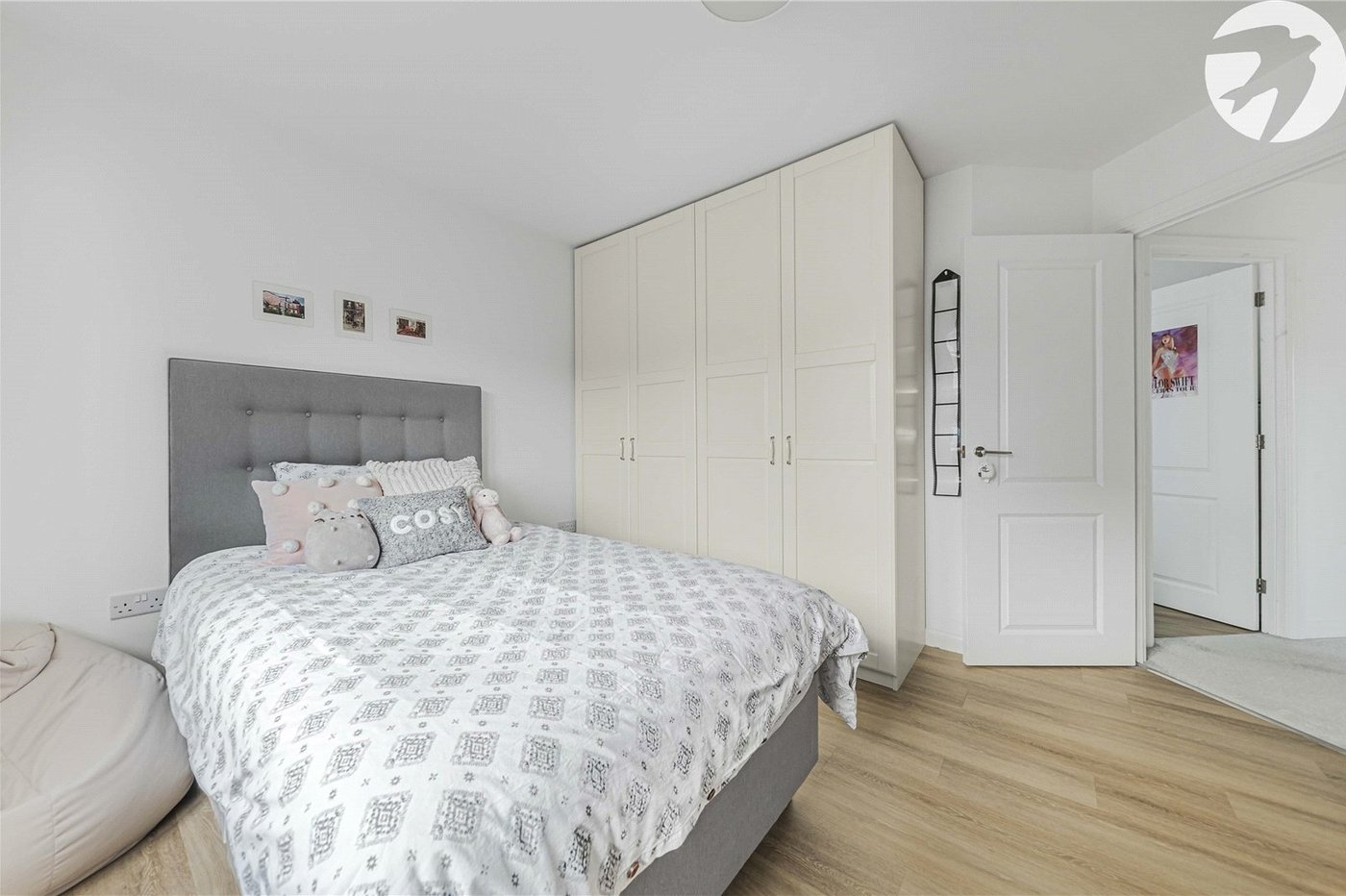 4 bedroom house for sale in Greenhithe | Robinson Jackson