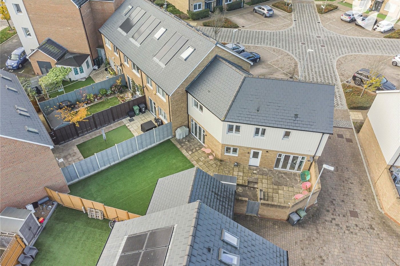 4 bedroom house for sale in Greenhithe | Robinson Jackson