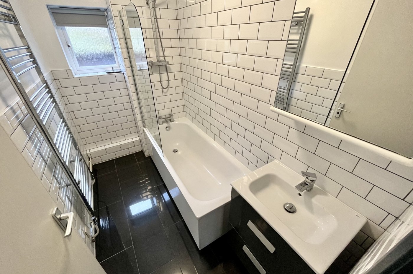 2 bedroom property for sale in Hatherley Road | Robinson Jackson