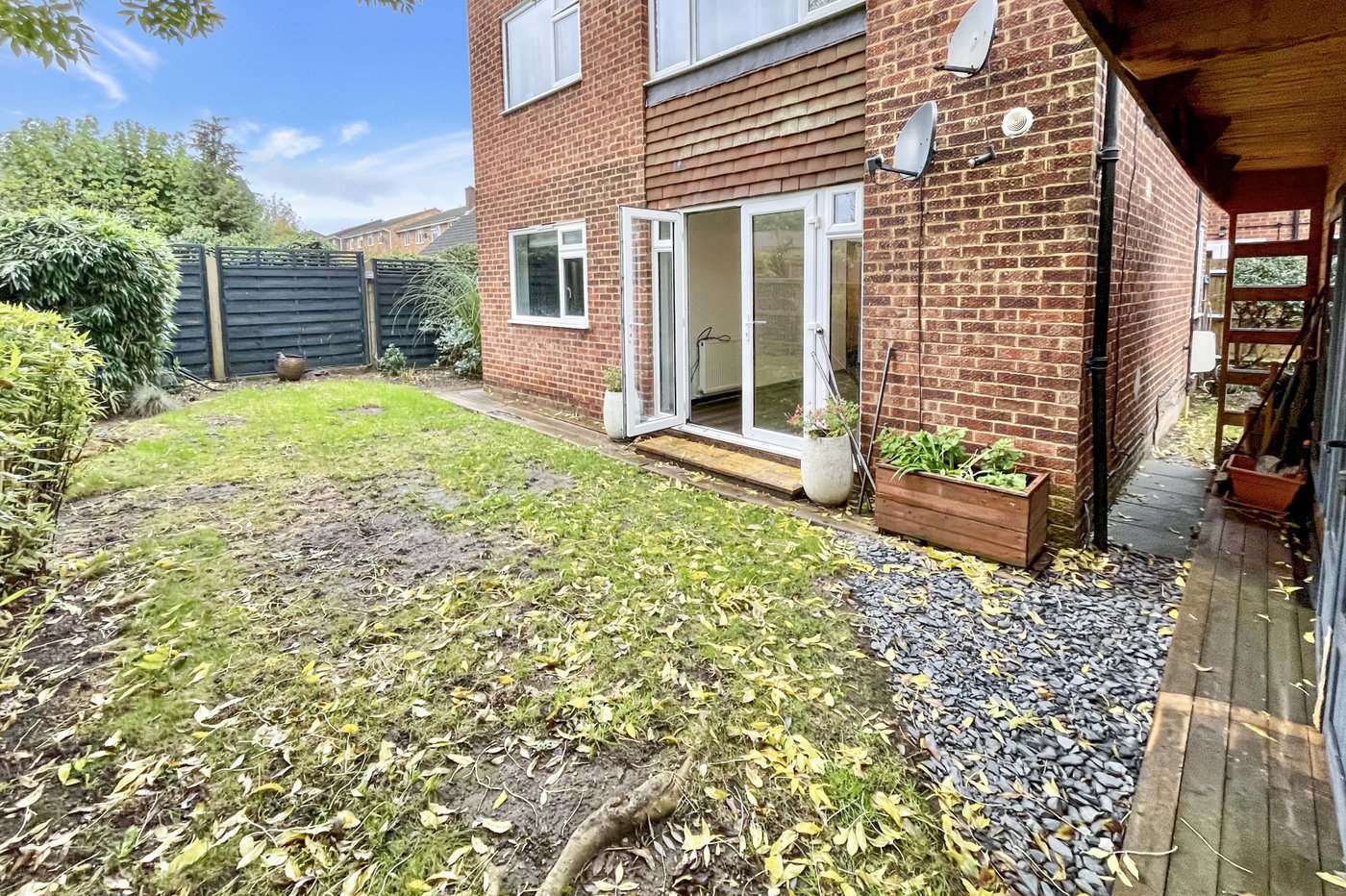 2 bedroom property for sale in Hatherley Road | Robinson Jackson