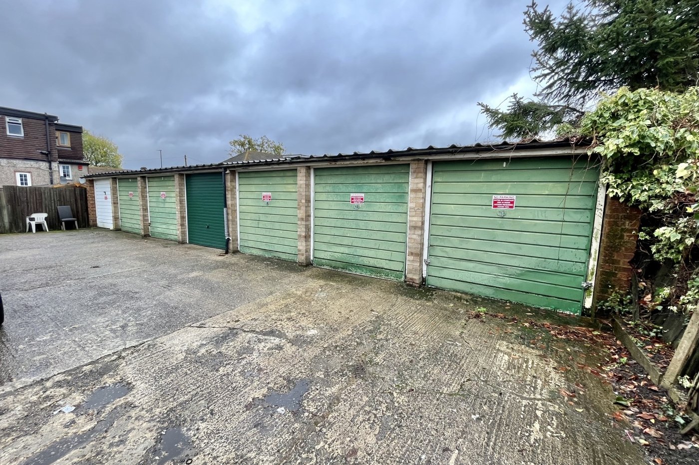 2 bedroom property for sale in Hatherley Road | Robinson Jackson