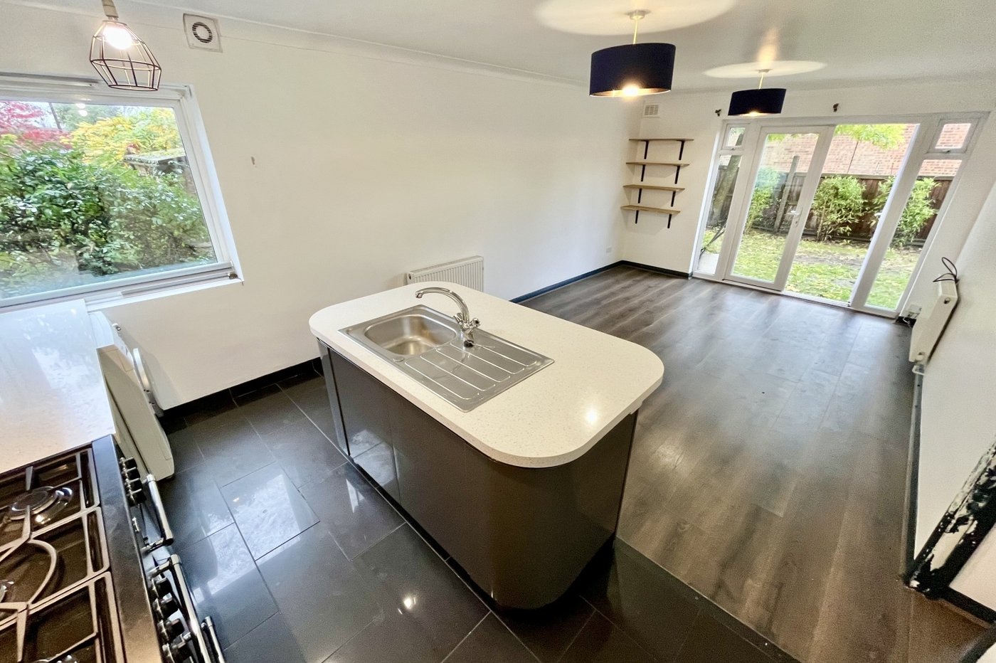 2 bedroom property for sale in Hatherley Road | Robinson Jackson