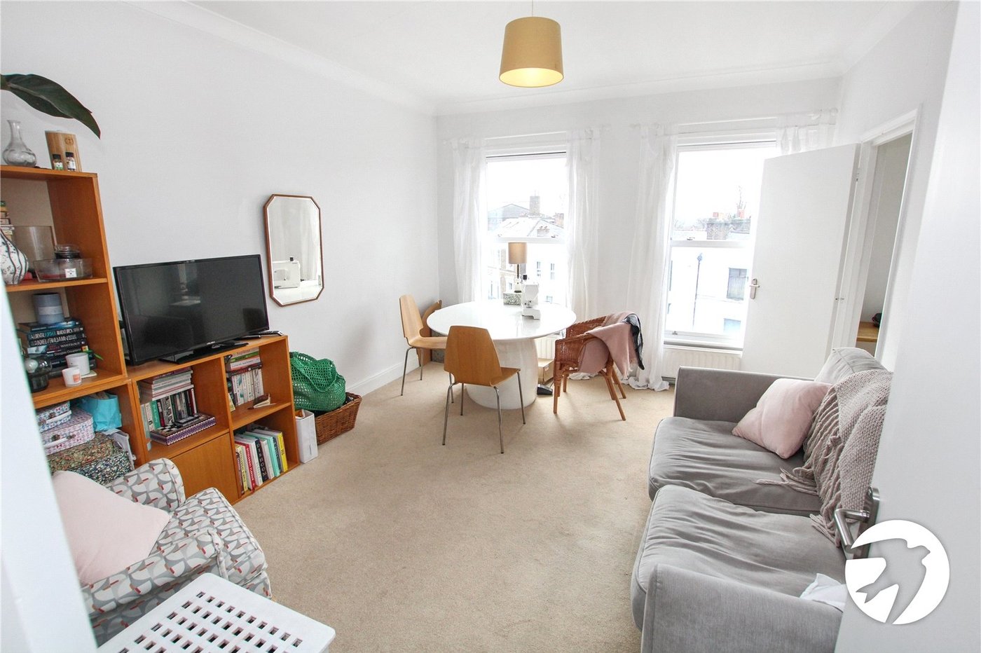 1 bedroom property for sale in London | Robinson Jackson