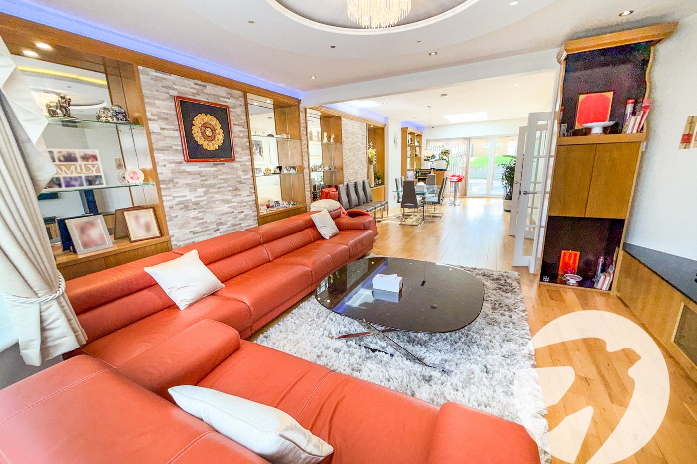 4 bedroom house for sale in London | Robinson Jackson