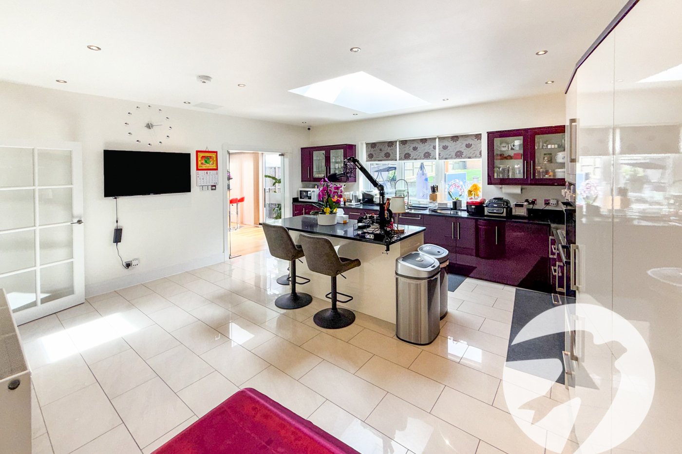 4 bedroom house for sale in London | Robinson Jackson