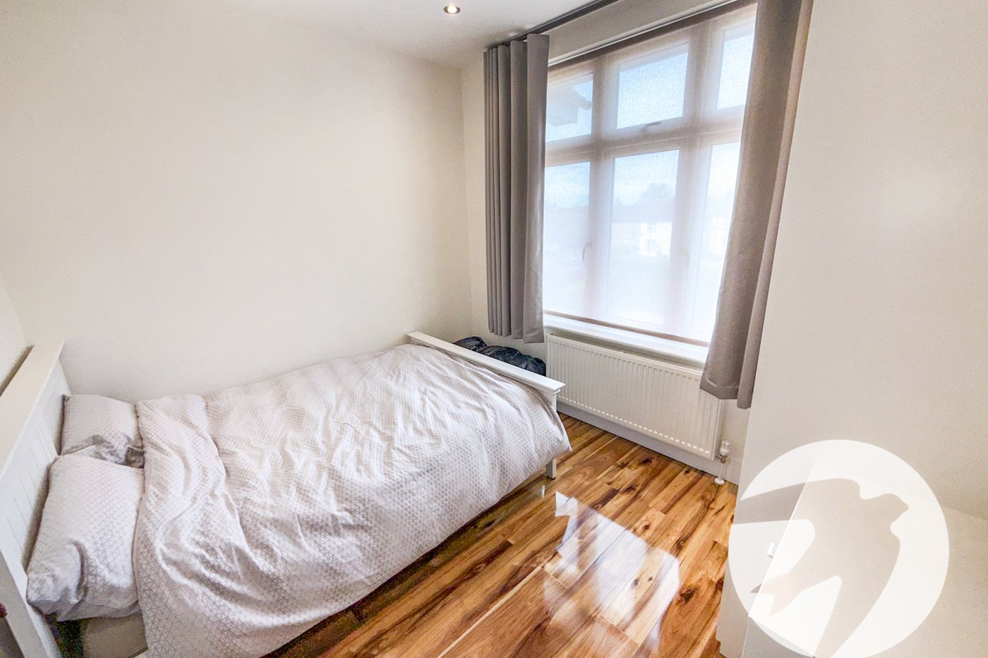 4 bedroom house for sale in London | Robinson Jackson