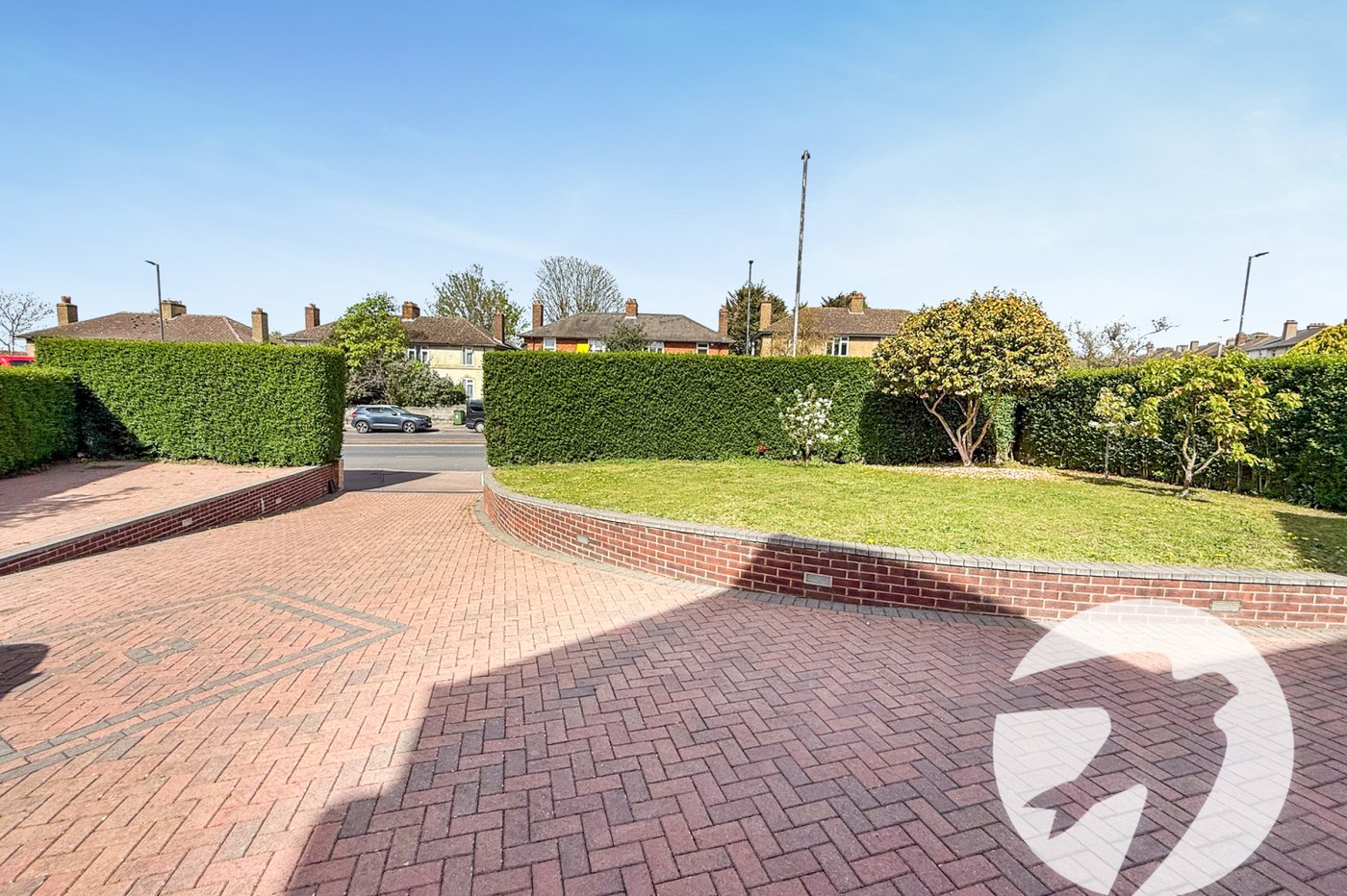 4 bedroom house for sale in London | Robinson Jackson