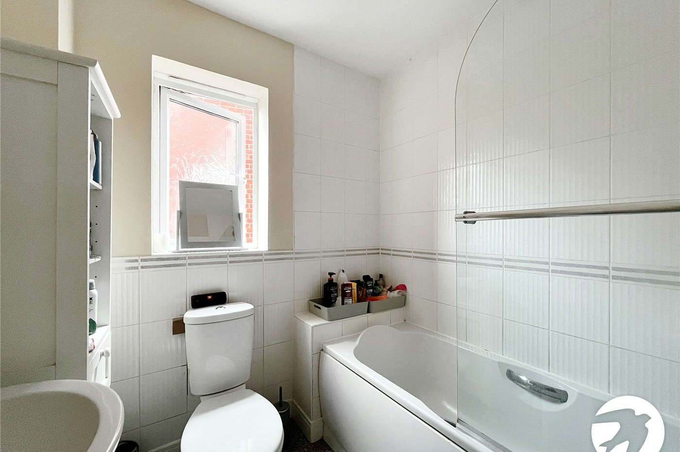 2 bedroom house for sale in Sittingbourne | Robinson Michael & Jackson