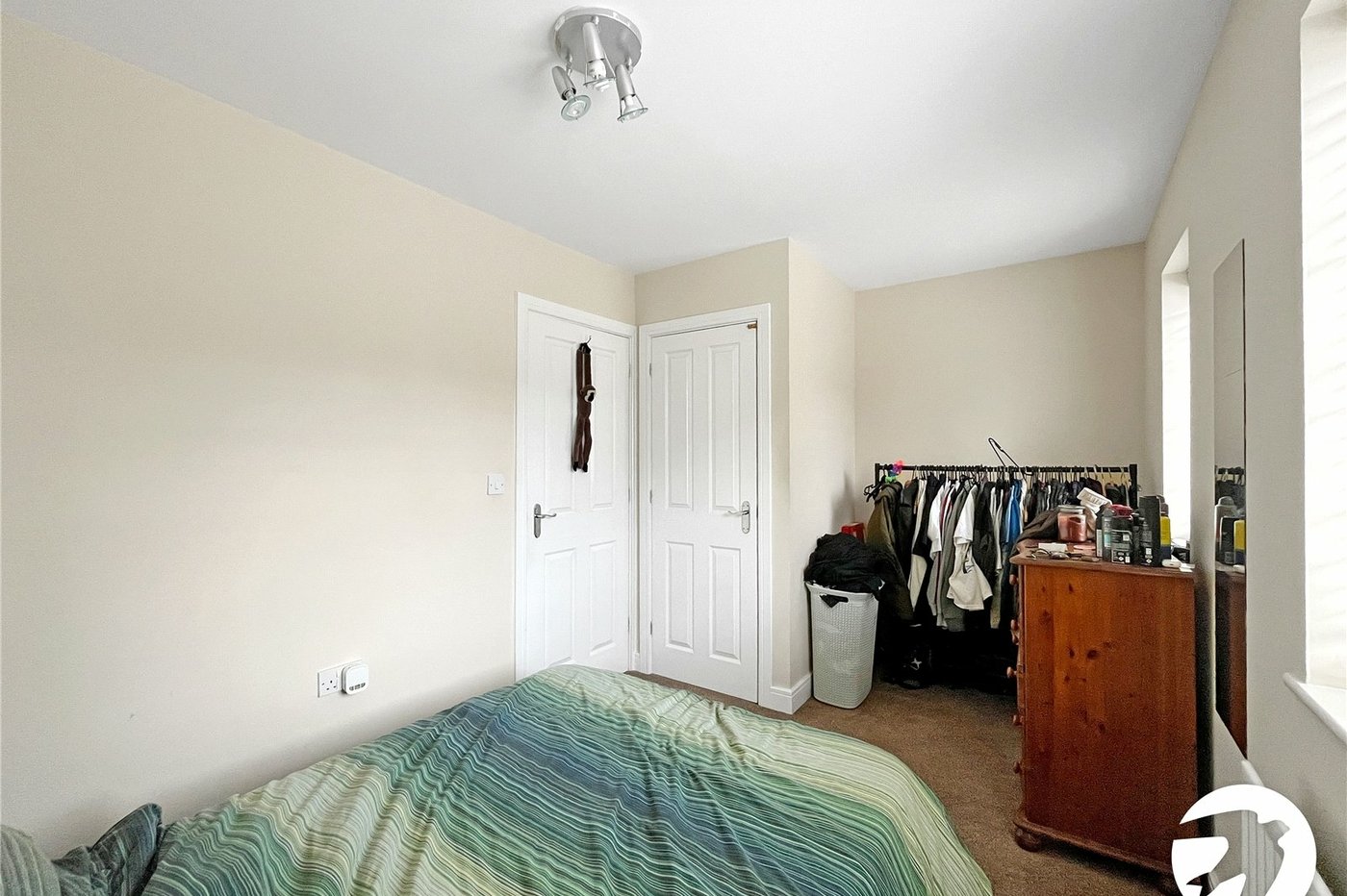 2 bedroom house for sale in Sittingbourne | Robinson Michael & Jackson