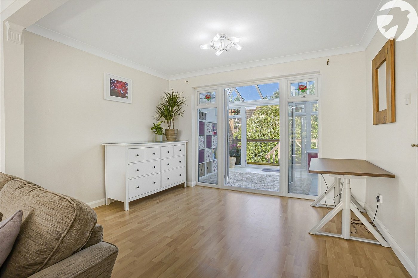 4 bedroom house for sale in Hextable | Robinson Jackson