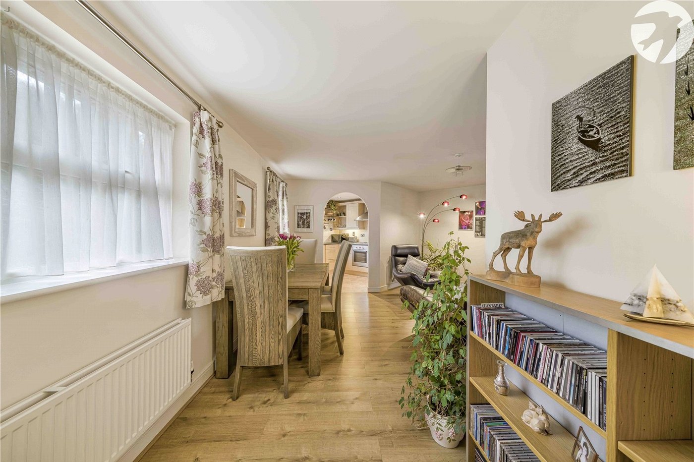 2 bedroom property for sale in Greenhithe | Robinson Jackson