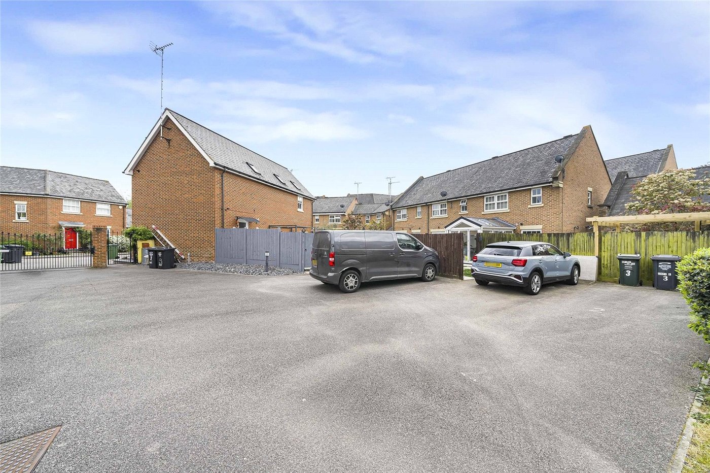 3 bedroom house for sale in Greenhithe | Robinson Jackson