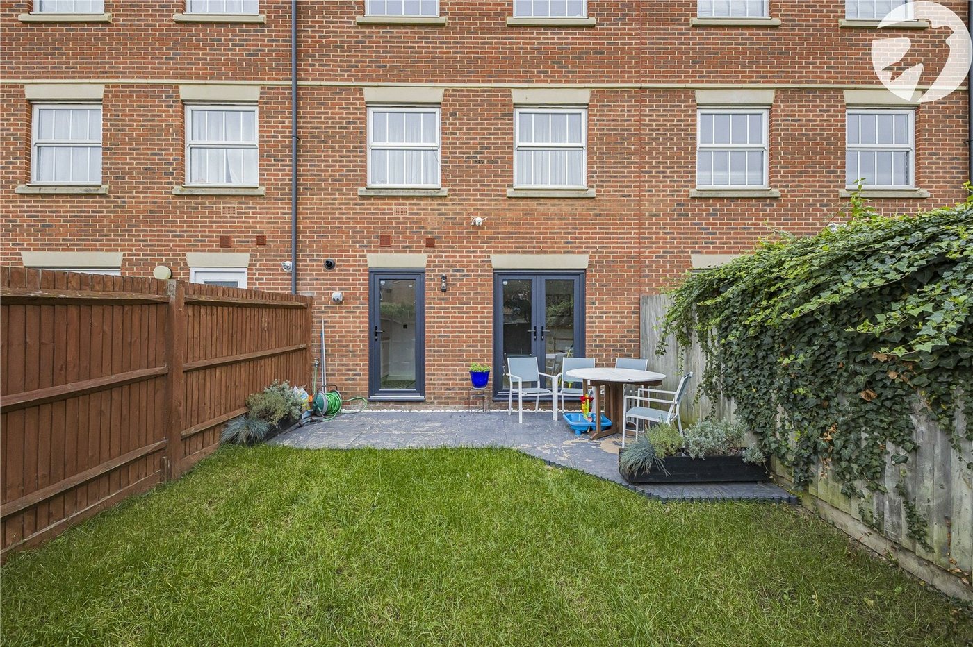 3 bedroom house for sale in Ingress Park | Robinson Jackson