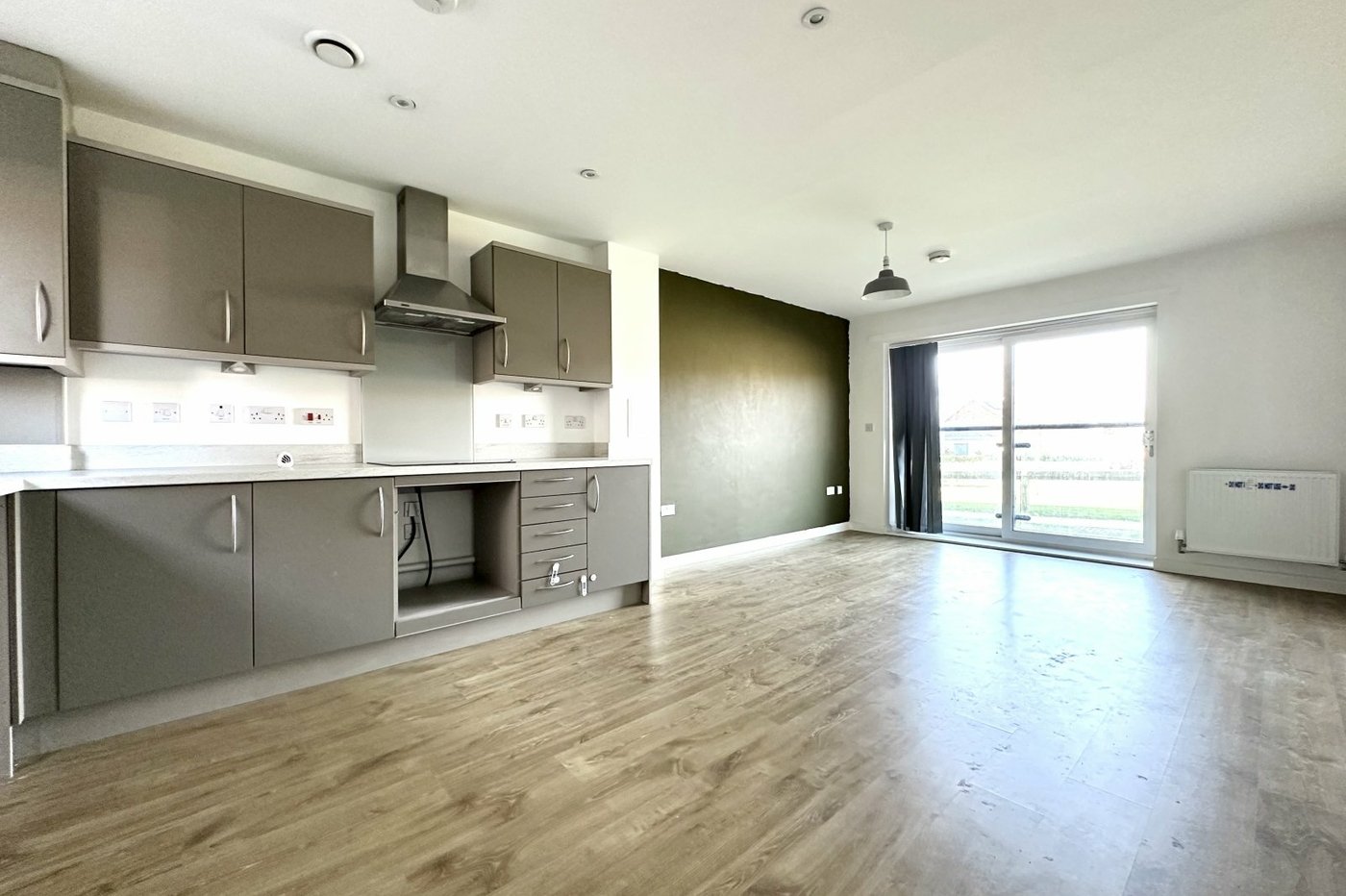 2 bedroom property for sale in Greenhithe | Robinson Jackson