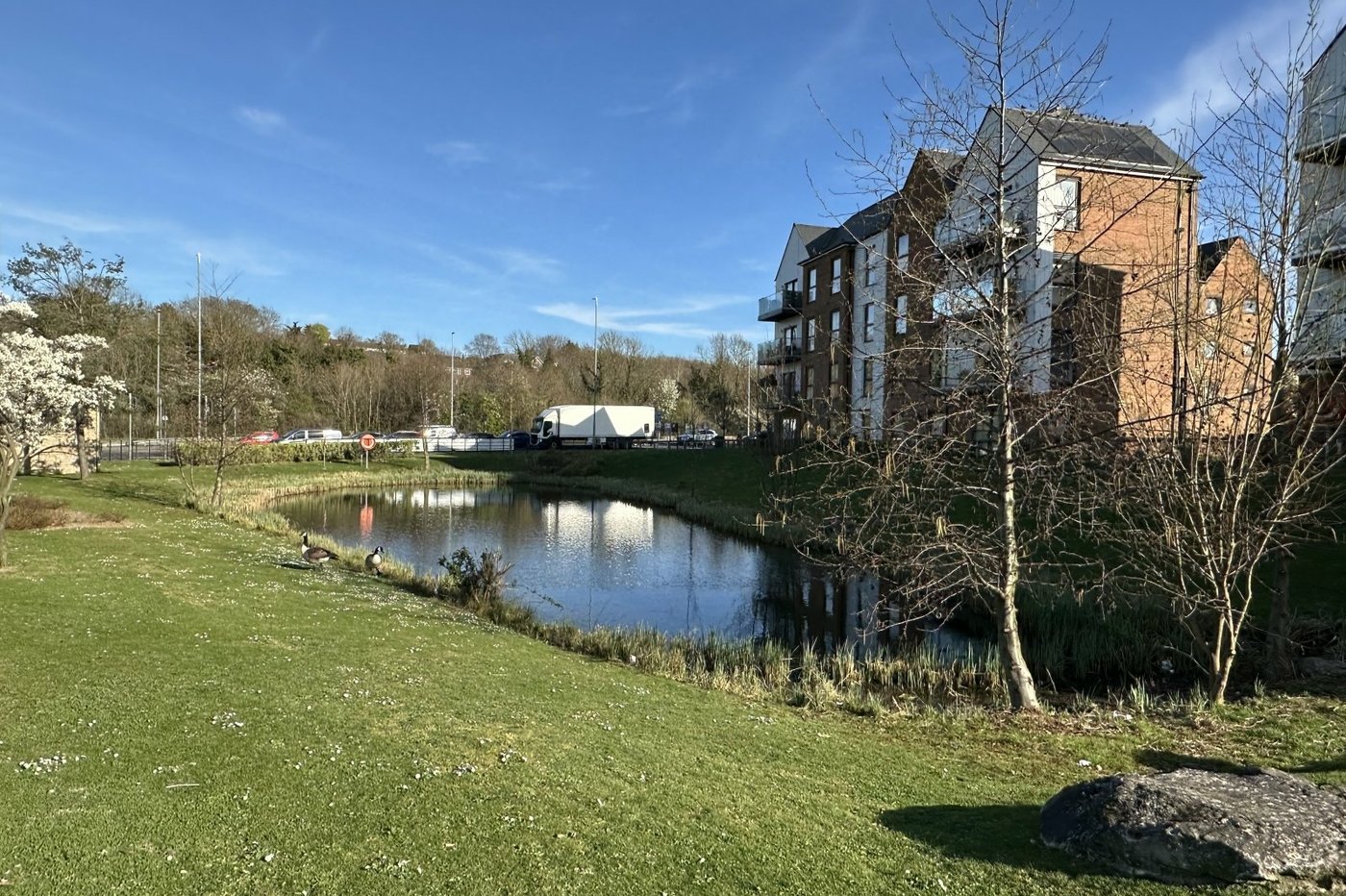 2 bedroom property for sale in Greenhithe | Robinson Jackson