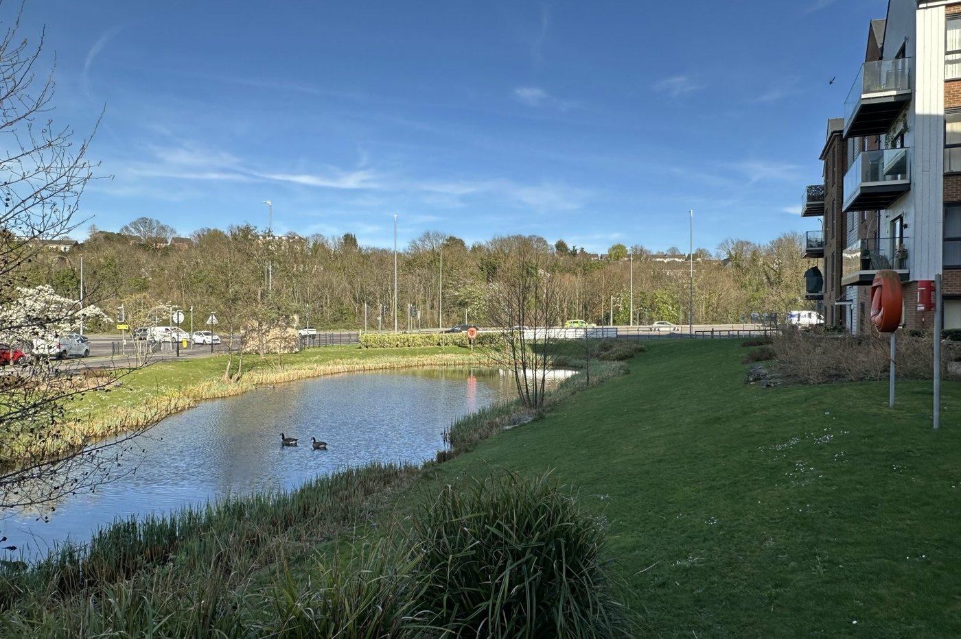 2 bedroom property for sale in Greenhithe | Robinson Jackson